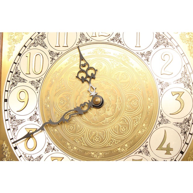 Late 20th Century Colonial Mfg. Co. Five Tube Rosewood Case Grandfather Clock For Sale - Image 5 of 18