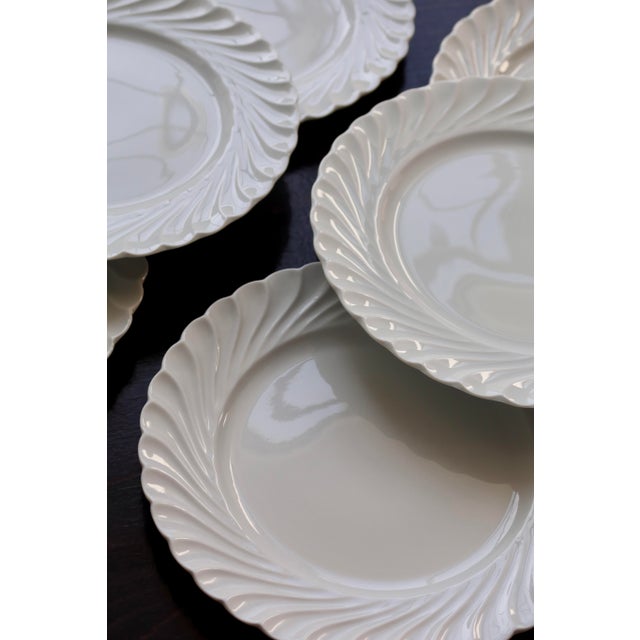 Vintage White Twisted Porcelain Dinner Plates from Limoges Haviland, 1970s, Set of 6 For Sale - Image 3 of 5