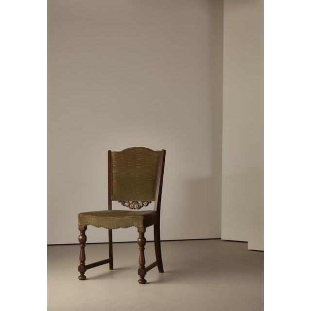 An elegant and finely proportioned Danish cabinetmaker side chair from the 1930s, executed in the restrained yet...