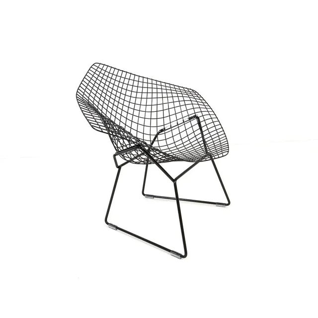 Harry Bertoia Diamond Chairs in the style of Harry Bertoia for Knoll International, Set of 3 For Sale - Image 4 of 11