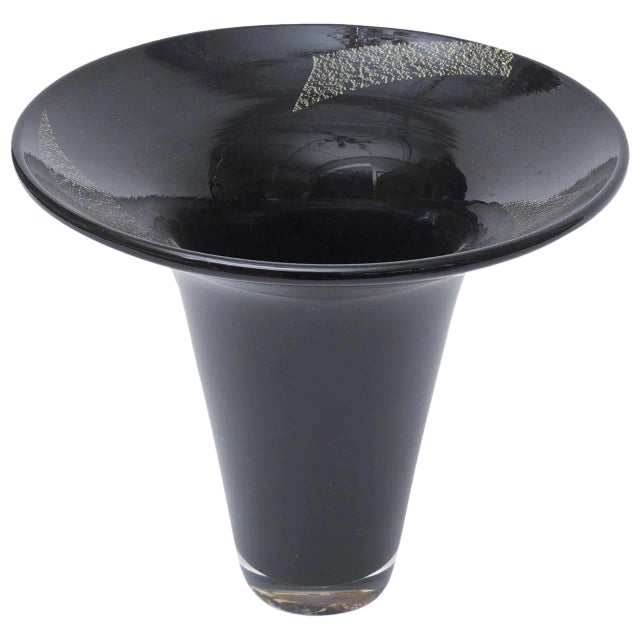 Vintage Murano Black Amethyst and Gold Foil Trumpet Glass Vase by Seguso, 1980's For Sale