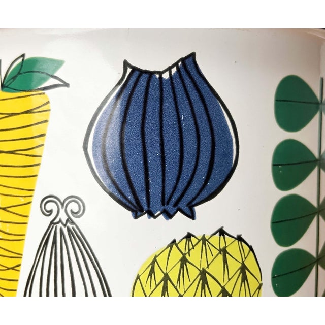 Mid-Century Modern Vegeta Series Enamel Pot by Esteri Tomul for Finel, Finland, 1960s For Sale - Image 18 of 18