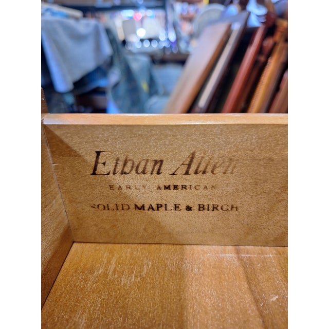 1970s Baumritter Ethan Allen Maple 9 Drawer Dresser With Matching Mirror For Sale - Image 11 of 12