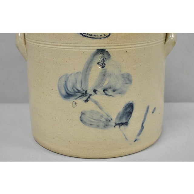 Mid 19th Century Antique a.e. Smith & Sons Cobalt Blue Painted Flower 3 Gallon Stoneware Crock For Sale - Image 5 of 15
