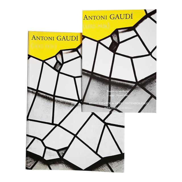 1985 Antoni Gaudi (1852 - 1926) Exhibition Invitation & Book Album Madrid Spain 1980s For Sale