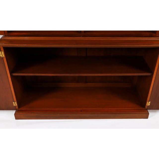 Vintage English George III Revival Library Bookcases, Set of 2 For Sale - Image 14 of 16