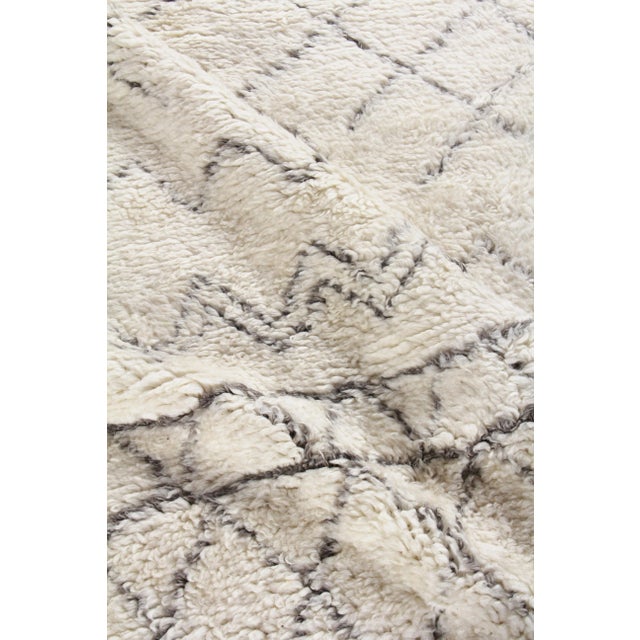 Not Yet Made - Made To Order Weighton Ivory/Charcoal Hand knotted Wool Area Rug - 9'x12' For Sale - Image 5 of 8