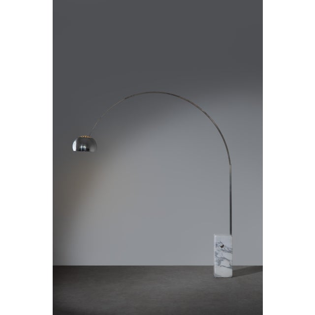 Mid-Century Modern Arco Floor Lamp by Achille and Piergiacomo Castiglioni for Flos, 1960s For Sale - Image 3 of 14