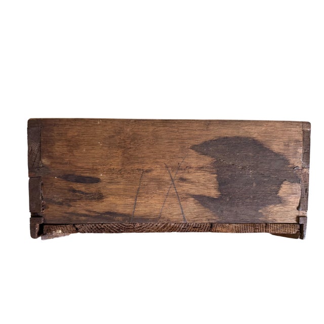 George I Oyster-Veneered Walnut Chest on Chest (Tallboy), C. 1720–1740 For Sale - Image 14 of 15