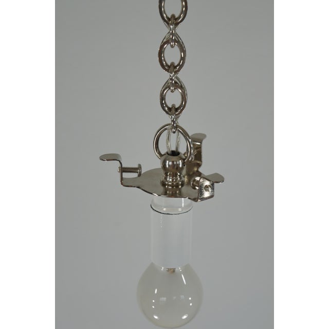 Verreries des Hanots French Art Deco Pendant Light 1930s by Hettier & Vincent For Sale - Image 4 of 9