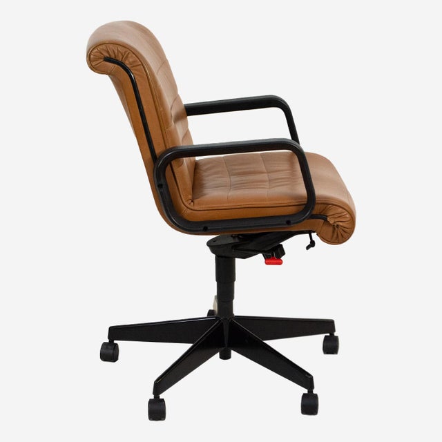 Mid-Century Modern Richard Sapper for Knoll Executive Desk Chair For Sale - Image 3 of 8