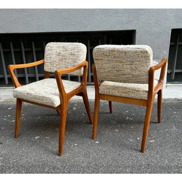 Set of Armchairs with Dark Wood Frame and White Bouclé Fabric, 2000s For Sale - Image 11 of 18