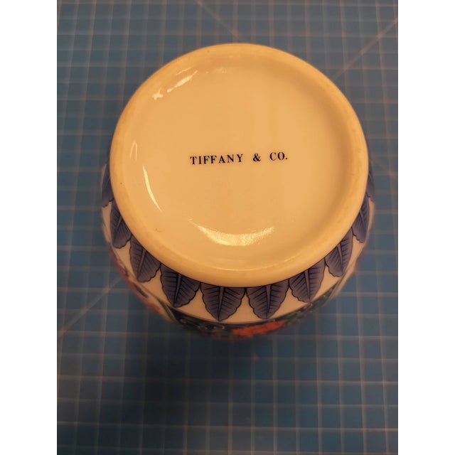 Mid-Century Modern Vintage Tiffany & Co Floral Design Porcelain Japan Vase For Sale - Image 3 of 6