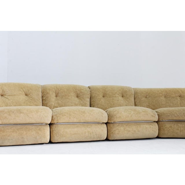 Vintage Italian curved Modular sofa chrome and fabric designed in the 1970s Italy. This large modular design sofa from the...