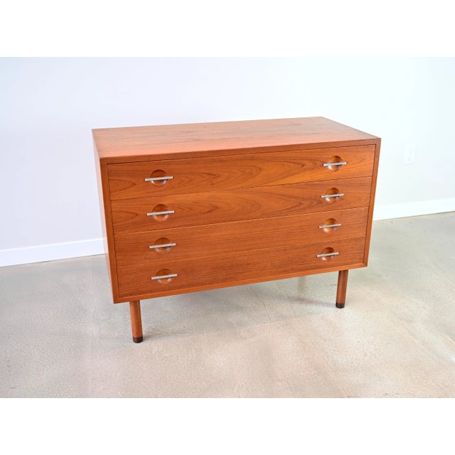 Vintage 4-Drawer Chest of Drawers in Teak by Hans Wagner for Ry Möbler For Sale - Image 9 of 16