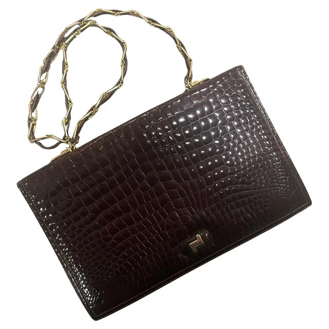 1970s Elegant Brown Embossed Leather Italian Shoulder Bag For Sale - Image 17 of 17