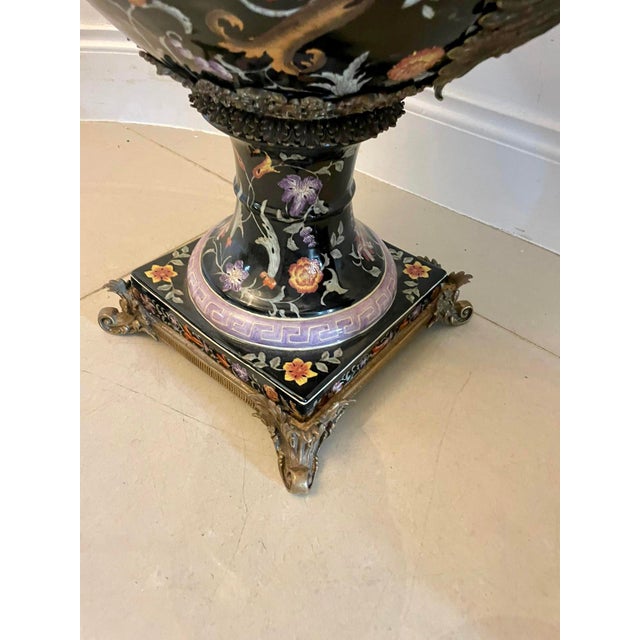 Antique French Porcelain and Brass Mounted Jardinière Urns, 1880, Set of 2 For Sale - Image 10 of 17
