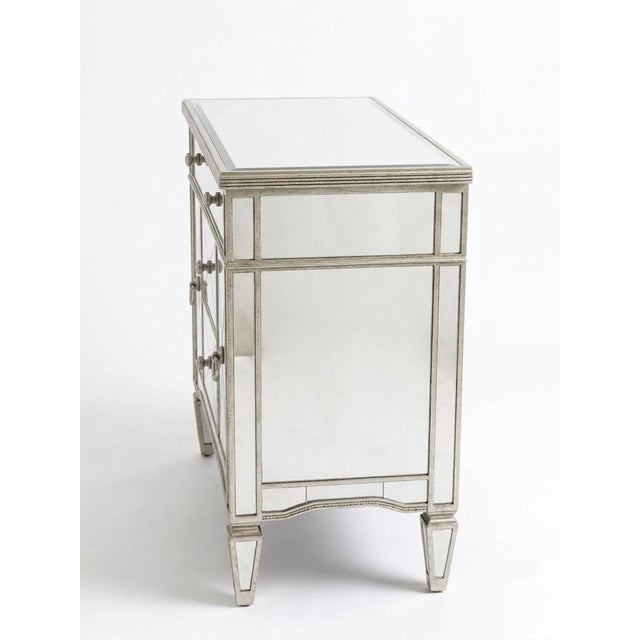 1970s Elegant Pair of Vintage Mirrored Chests For Sale - Image 5 of 9