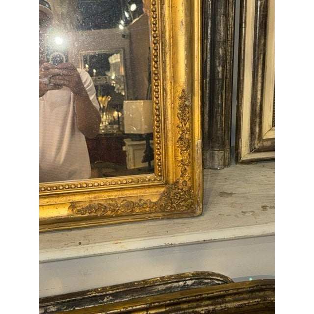 Traditional 19th C. French Louis Philippe Mirror With Flowers For Sale - Image 3 of 6