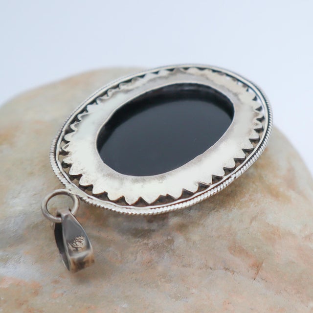 Vintage Onyx Oval With Sterling Silver Detailing For Sale In Phoenix - Image 6 of 7