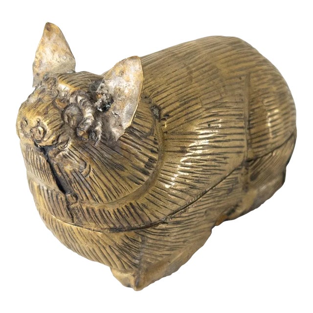 Early 20th Century South East Asian Repousse Brass Betel Leaf Nut Box For Sale