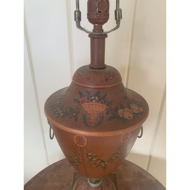 English Late 20th Century Neoclassical Painted Tole Table Lamp With Lion Heads For Sale - Image 3 of 11