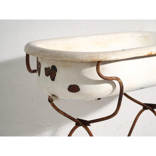 Bathtub in Enamelled Iron, Central Europe, 1950 For Sale - Image 12 of 15