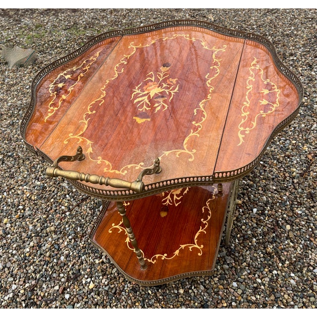 1960s Italian Rolling Bar Cart Trolley Marquetry Wood Inlay Sides Fold Up Brass Galleries For Sale - Image 5 of 6