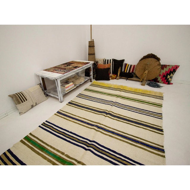 Mid 20th Century Vintage Hemp Kilim Rug-4′8″ × 8′10″ For Sale In Los Angeles - Image 6 of 7