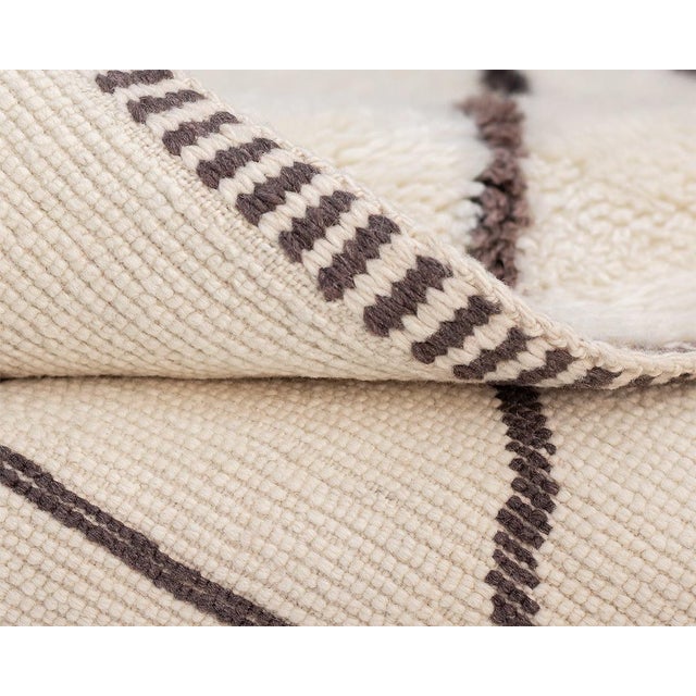 Contemporary Hand-Knotted Wool Rug by Azele Studio For Sale - Image 3 of 10