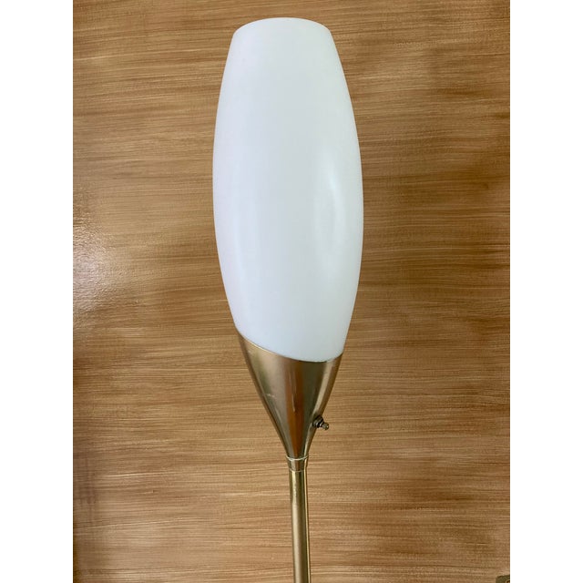 Mid-Century Modern 1960's Laurel Lamp Co Tulip Frosted Glass & Brass Floor Lamp For Sale - Image 3 of 14