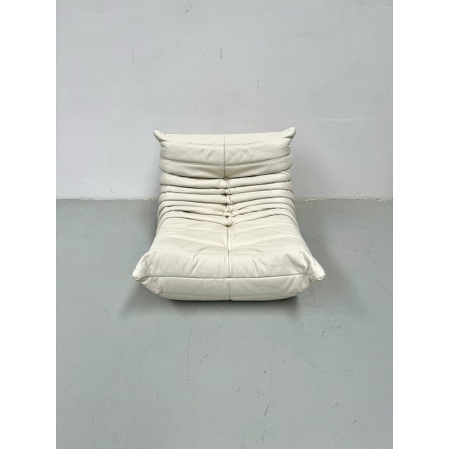 Animal Skin French White Leather Togo Lounge Chair by Michel Ducaroy for Ligne Roset, 1970s For Sale - Image 7 of 11