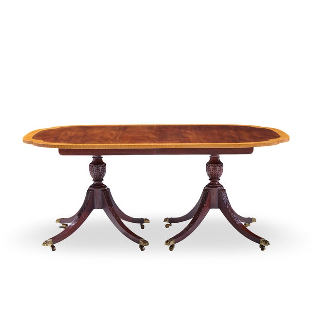 Late 20th Century Councill Craftsmen Mahogany Inlaid Double Pedestal Expanding Dining Table With 3 Leaves For Sale - Image 5 of 15