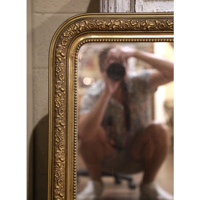19th Century French Louis Philippe Giltwood Floral Mirror With Mercury Glass For Sale - Image 4 of 9