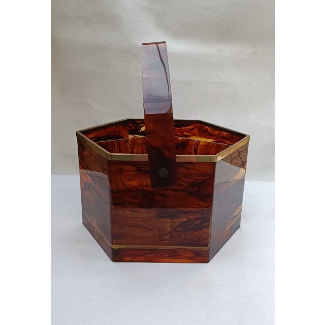 Mid-Century Modern Large Hexagonal Acrylic Glass Container with Turtle Effect, Italy, 1970s For Sale - Image 3 of 18