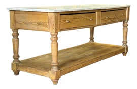 Example of Kitchen Islands & Butcher Blocks