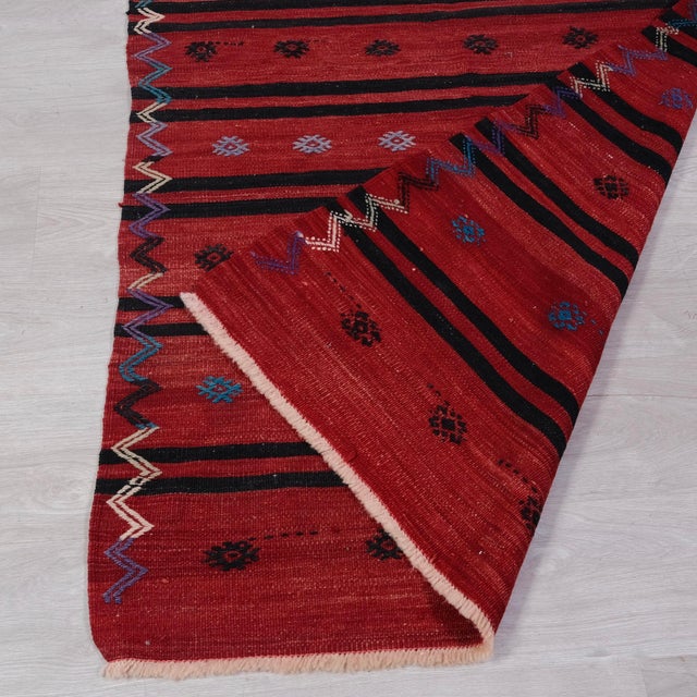 Kilim Runner Rug in Wool in Shades of Red with Oriental Decorations For Sale - Image 11 of 12