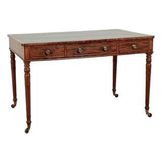 Antique English Georgian Leather Top Desk For Sale