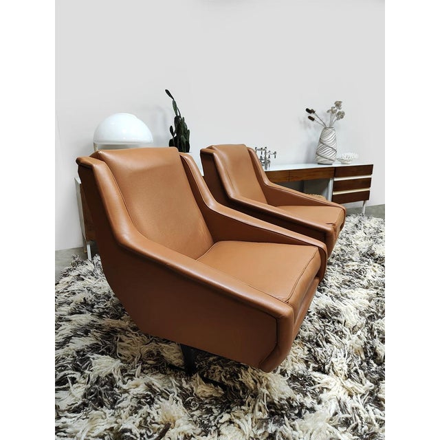 Vintage Italian Cognac Lounge Chairs, Set of 2 For Sale - Image 9 of 9