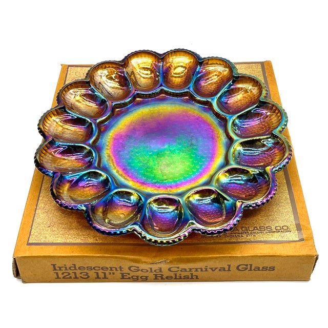 Vintage Iridescent Serving Plate from Indiana Glass & Co., 1970s For Sale - Image 9 of 17