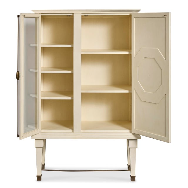 Traditional Corey Damen Jenkins for Maitland-Smith Art Bar Cabinet White For Sale - Image 3 of 3