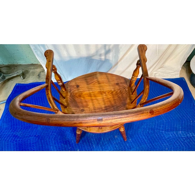 1980s Fredrick Duckloe Sack Back Windsor Chairs, a Pair For Sale - Image 10 of 12