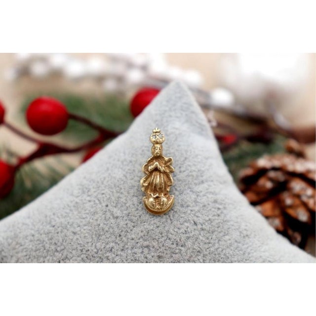 19.2k Gold Pendant For Sale - Image 6 of 6