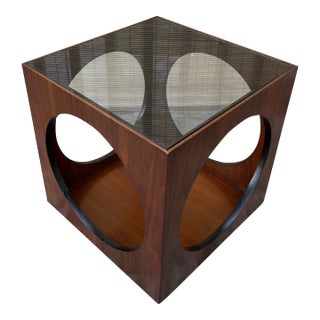 1960s Mid-Century Modern Lane Cube Side Table With Smoke Glass Top For Sale