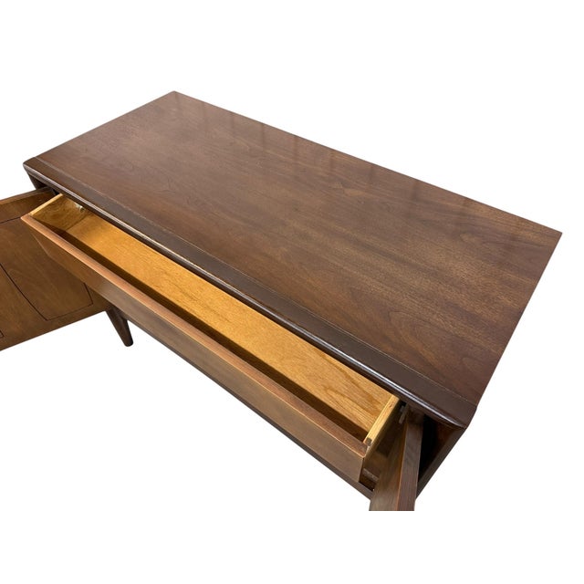 Mid-Century Modern Broyhill Emphasis Walnut Storage Cabinet For Sale In Philadelphia - Image 6 of 7
