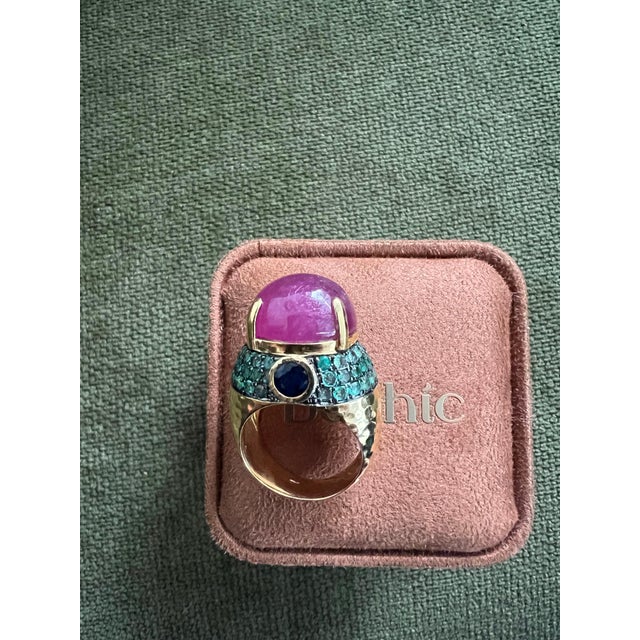 Bochic "Orient" Sapphire, Emerald & Ruby Cocktail Ring Set 18K Gold & Silver For Sale - Image 13 of 18