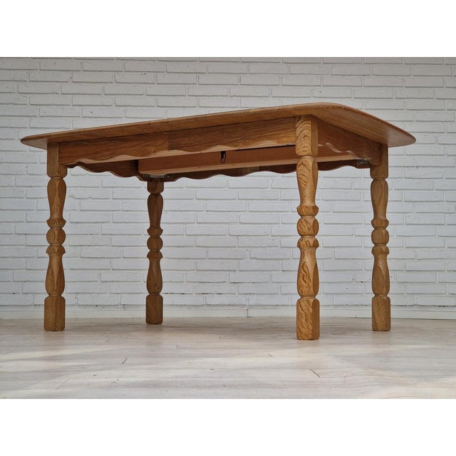 1970s Danish Dinning Table and Chairs in Oak and Wool, 1970s, Set of 5 For Sale - Image 5 of 18