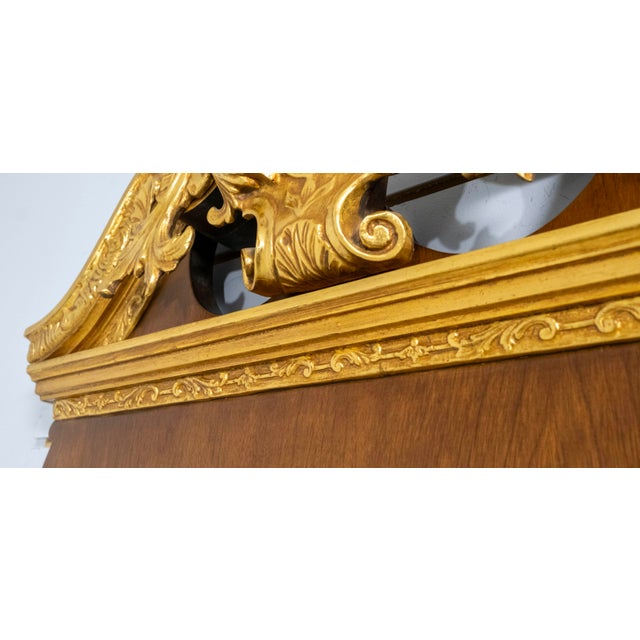 Friedman Brothers Colonial Williamsburg Walnut & Gold Gilt Mirror For Sale - Image 9 of 18