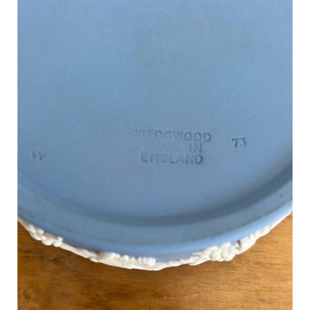 Wedgwood Vintage 1973 Wedgwood Made in England Blue Jasperware Round Trinket Box For Sale - Image 4 of 11