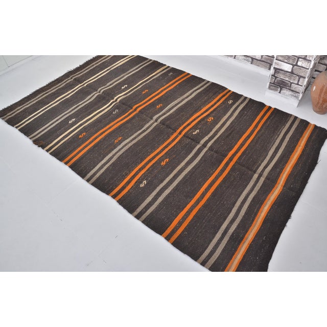 Vintage Anatolian Kilim Rug For Sale - Image 4 of 10
